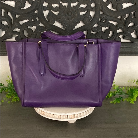 Coach Purple Leather Tote with Elegant Design-Small - Picture 2 of 9